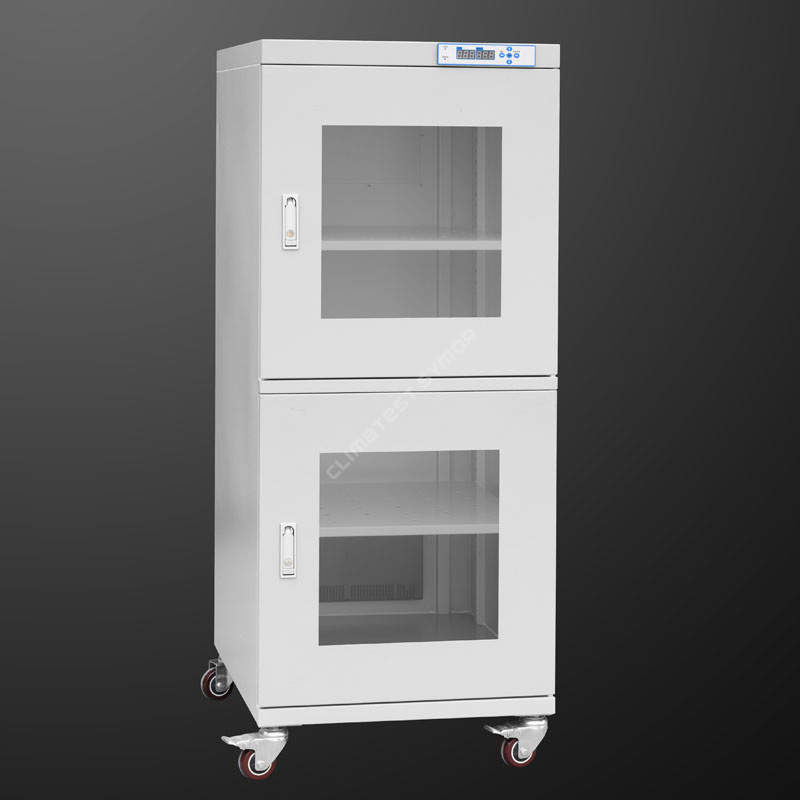 Mababang RH Storage Cabinet